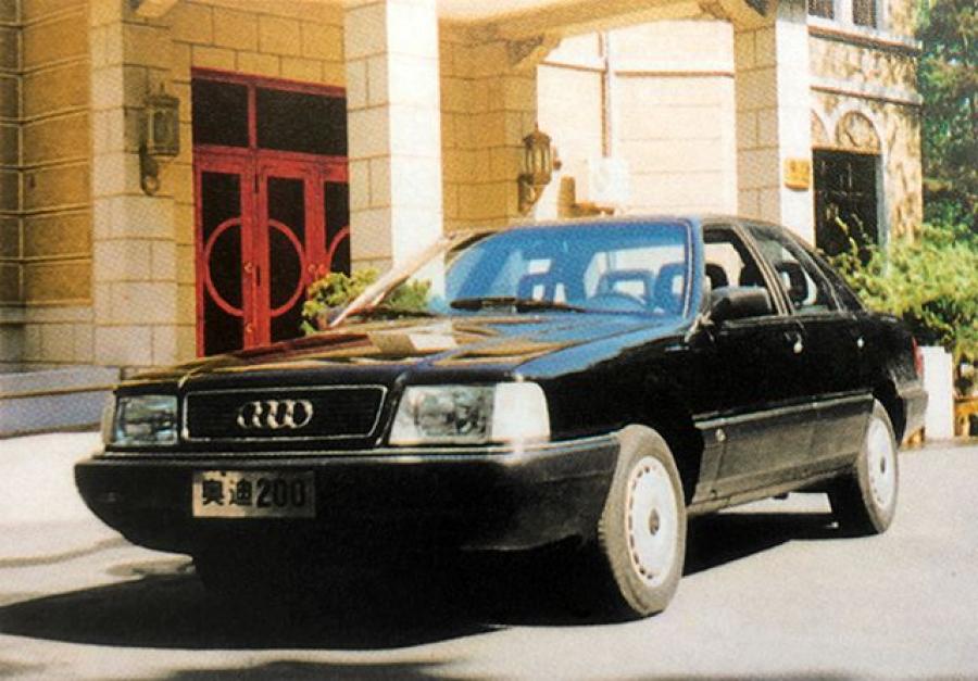  Audi 200 1996 года  (CN) (фото 2 из 14)
